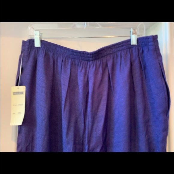NEW BEAUTIFUL PURPLE DRESS PANTS W/POCKETS SIZE 18W - Picture 4 of 8